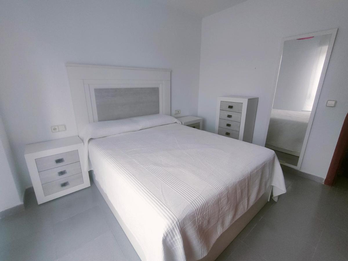 Torrevieja Junto Cala Ferris Apartment Exterior photo